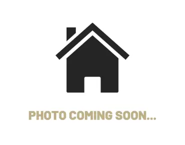 384 Yonge St Bay Street Corridor is zoned as Commercial with total area of 369 sqft