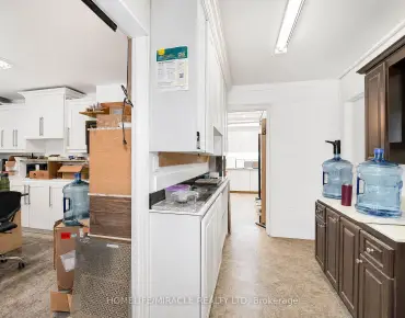 
26 Bellair St Annex商业用地规划为商业物业占地850平方尺