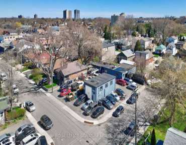 3 Elward Blvd Oakridge, Toronto is zoned as Industrial/Comme with total area of 9000.00 sqft
