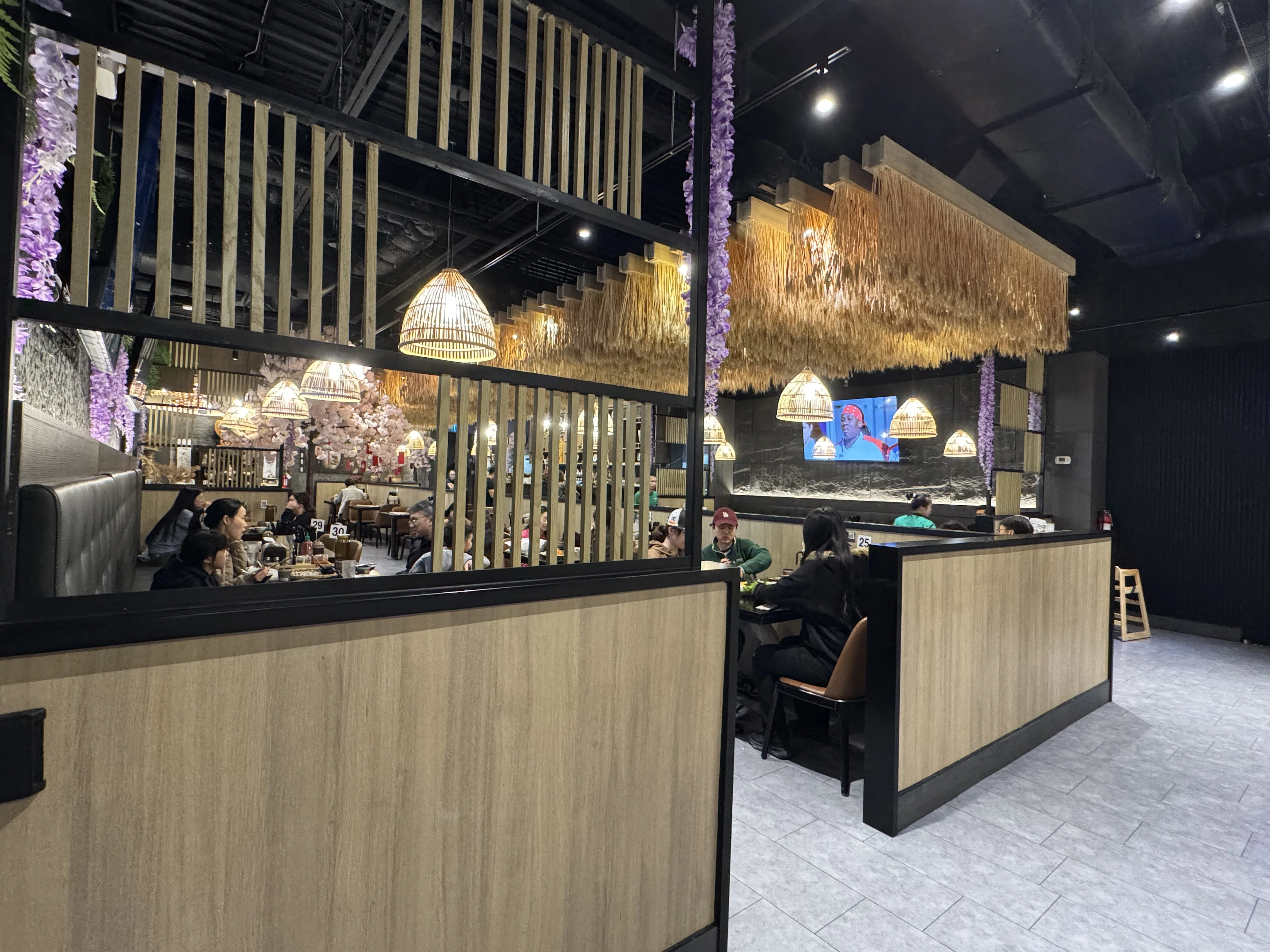 Turnkey Restaurant for Sale in Richmond Hill Times Square (Highway7/Leslie)