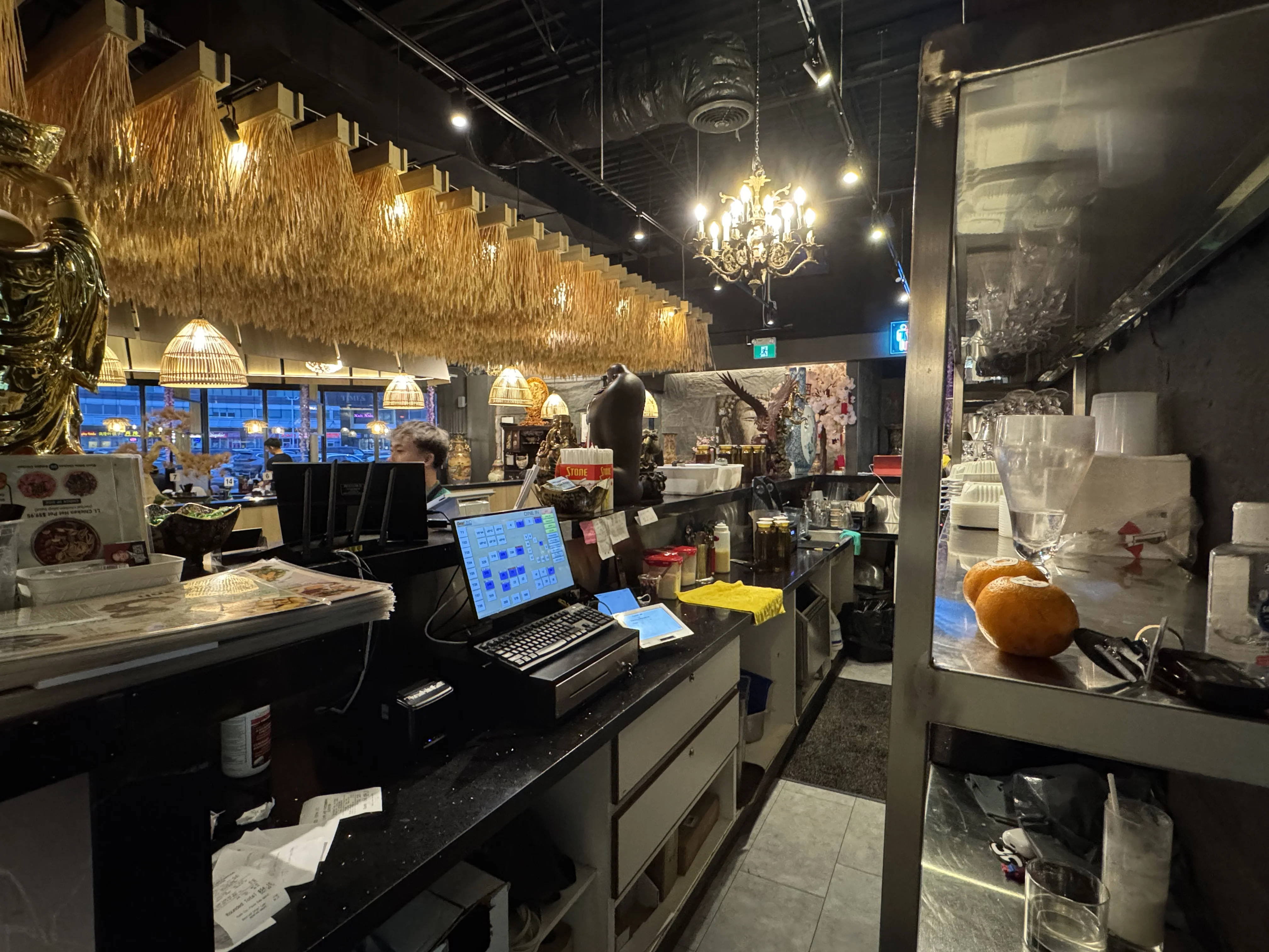 Turnkey Restaurant for Sale in Richmond Hill Times Square (Highway7/Leslie)