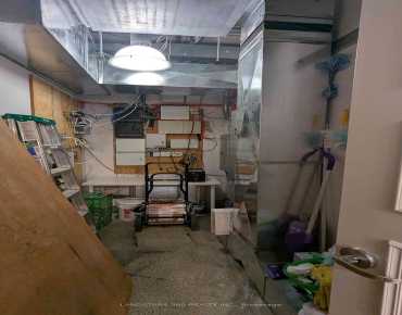 
17 Isabella St Church-Yonge Corridor商业用地规划为R (D1.0)(X706)物业占地6,494平方尺