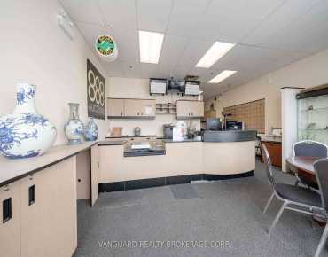 
Yonge Stre Bay Street Corridor is zoned as Commercial with total area of 382 sqft
