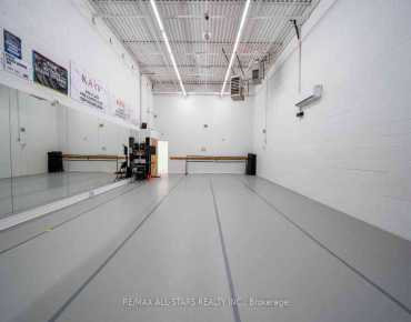 
1 Promenade Circ Brownridge is zoned as C-5 with total area of 458 sqft