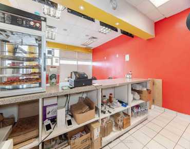 
3483 Kingston Rd Cliffcrest商业用地规划为商业地产物业占地2,820平方尺