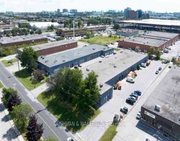 
1159 Dundas St E South Riverdale商业用地规划为商业地产物业占地1,381平方尺