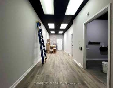 
College St Trinity-Bellwoods is zoned as Commercial with total area of 1,500 sqft