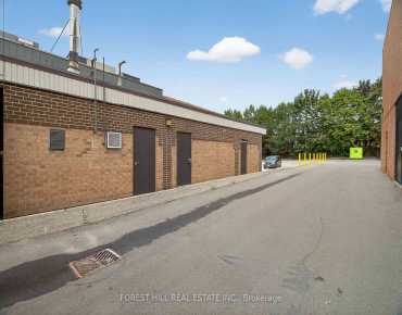 
8633 Weston Rd East Woodbridge商业用地规划为商业地产物业占地1,900平方尺