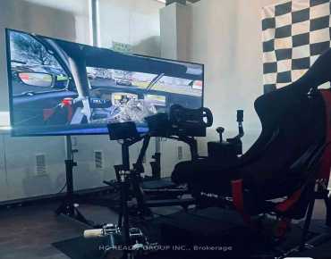 7250 Keele St Concord is zoned as Commercial with total area of 763 sqft