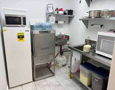 14 - 201 Spinnaker Way Concord, Vaughan is zoned as EM2 with total area of 1800.00 sqft
