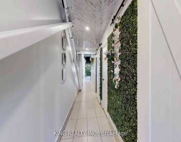 
5 - 2965 Islington Ave Humber Summit, Toronto is zoned as RM with total area of 900.00 sqft