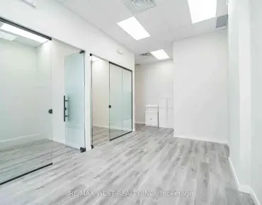 
Queens Quay East Quay Waterfront Communities C8商业用地规划为1 2 N 3 N. Offic物业占地1,792平方尺