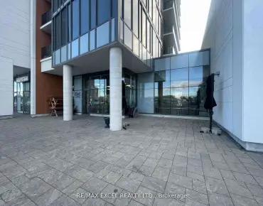 B1 - 9610 Yonge St North Richvale, 列治文山商业用地规划为Commercial并占地1554.00平方尺
