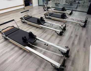 
6A Yonge St Waterfront Communities C1 is zoned as Commercial with total area of 1,234 sqft