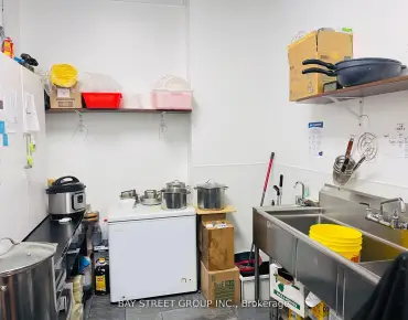 
2650 John St Milliken Mills West商业用地规划为M (Manufacturing物业占地1,675平方尺