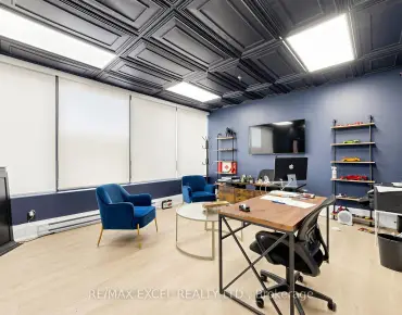 7 - 91 Fernstaff Crt Concord, 旺市商业用地规划为Industrial并占地1900.00平方尺
