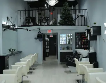5250 Yonge St Willowdale West商业用地规划为购物中心商业物业占地1,698平方尺