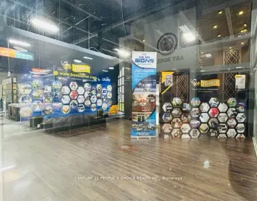 1541-1543 Bayview Ave Leaside, Toronto is zoned as CR SS2 (x547) with total area of 7804.00 sqft