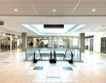
7181 Yonge St Grandview is zoned as Commercial with total area of 760 sqft