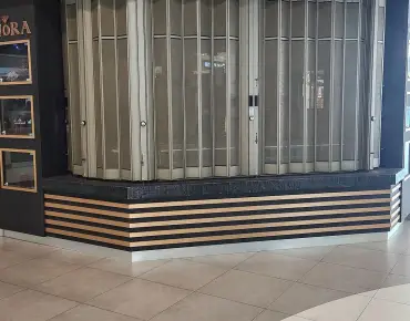 196 - 7181 Yonge St Thornhill, Markham is zoned as Commercial Zonin with total area of 229.00 sqft
