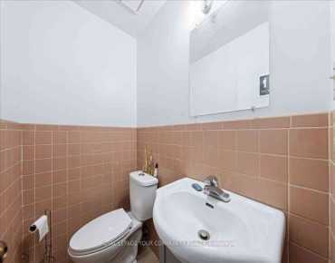 16 - 101 Toro Rd N York University Heights, Toronto is zoned as M3,MOFH with total area of 1950.00 sqft

