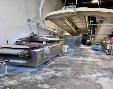 
241 Edgeley Blvd Concord is zoned as Prestige Employment Zone with total area of 1,968 sqft