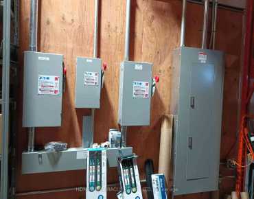 12 - 270 Pennsylvania Ave Concord, Vaughan is zoned as EM1 & EM2 with total area of 3513.00 sqft