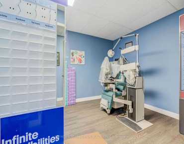 9390 Woodbine Ave W Cachet商业用地规划为商业地产物业占地539平方尺