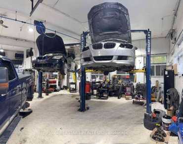 
1063 - 25 The West Mall N/A Islington-City Centre West, Toronto is zoned as Commercial with total area of 470.00 sqft