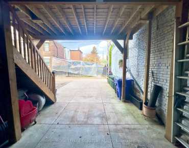 
20 - 3046 Don Mills Rd Don Valley Village, Toronto is zoned as Plaza with total area of 639.00 sqft