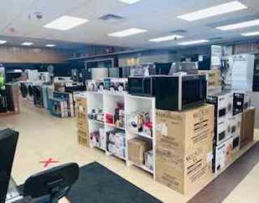 563 Bloor St W University is zoned as Central Business District Commercial with total area of 2,336 sqft