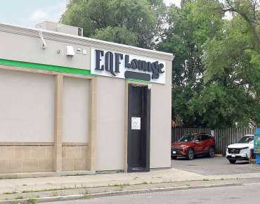 
210 - 7191 Yonge St Thornhill, Markham is zoned as Commercial with total area of 1000.00 sqft