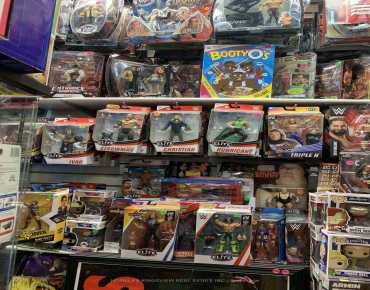 
Nassau St Kensington-Chinatown is zoned as Central Business District Commercial with total area of 631 sqft