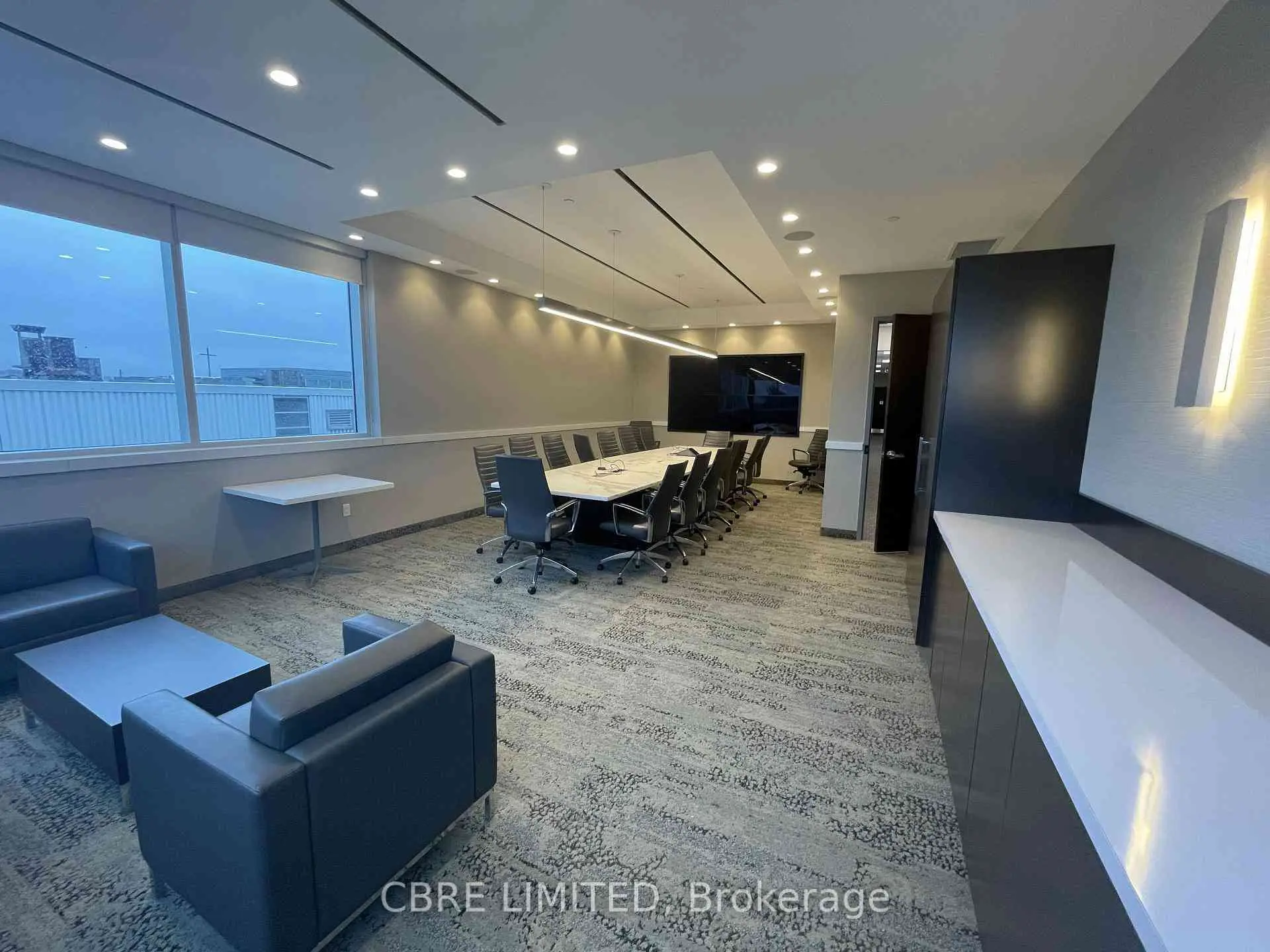 Toronto commercial real estate