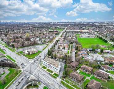 
349 Spadina Ave Kensington-Chinatown is zoned as Central Business District Commercial with total area of 3,600 sqft