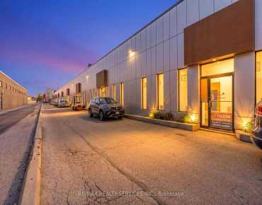 120 Norfinch Dr Black Creek, 多伦多商业用地规划为E1并占地2964.00平方尺
