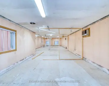 384 Yonge St Bay Street Corridor is zoned as Commercial with total area of 369 sqft