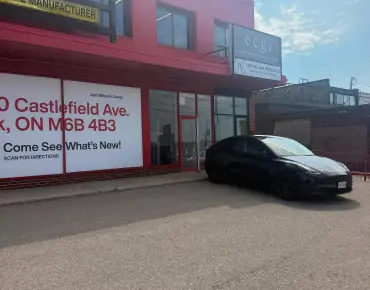 Yonge Stre Grandview is zoned as Commercial with total area of 2,277 sqft