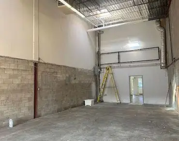 107 - 86 Guided Crt West Humber-Clairville, Toronto is zoned as E1.0 (x82) with total area of 2172.00 sqft
