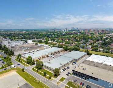 14 - 67 Westmore Dr West Humber-Clairville, 多伦多商业用地规划为E 1.0(x82) Emplo并占地2627.00平方尺
