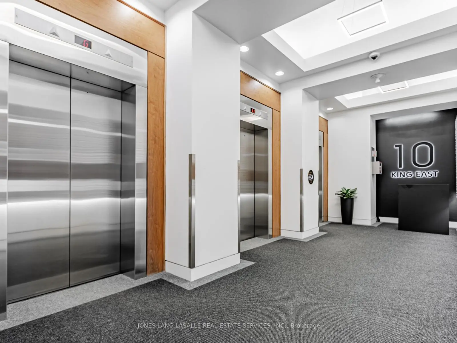 Commercial for lease
