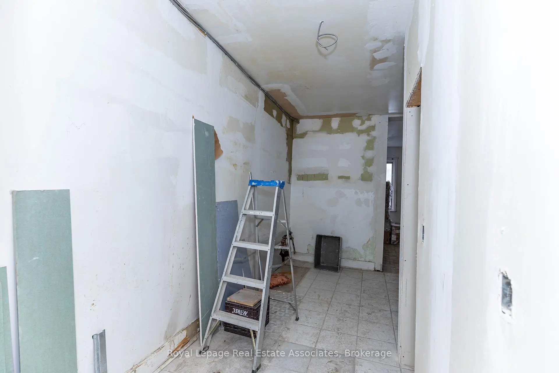 Commercial for lease