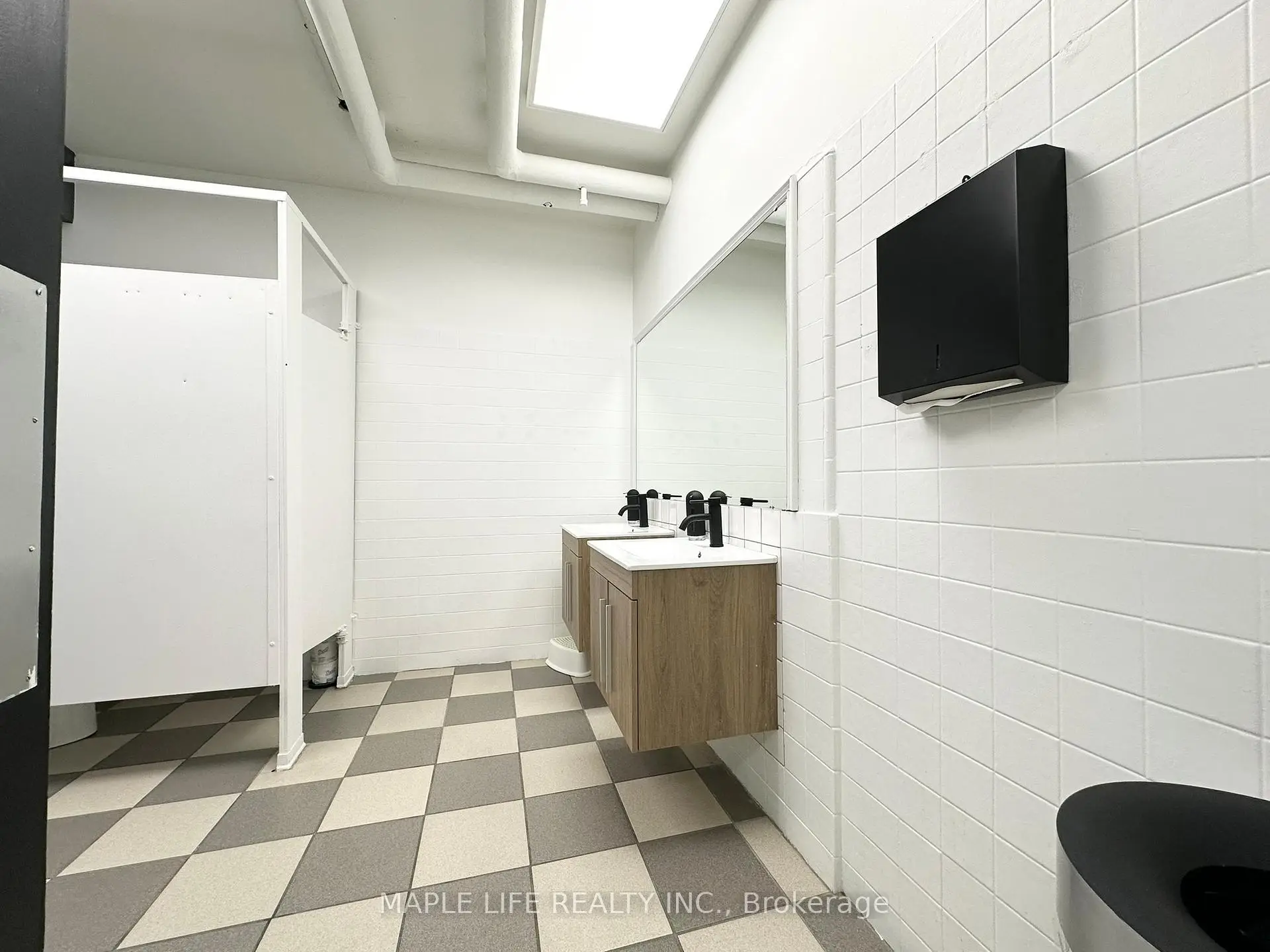 Commercial for lease