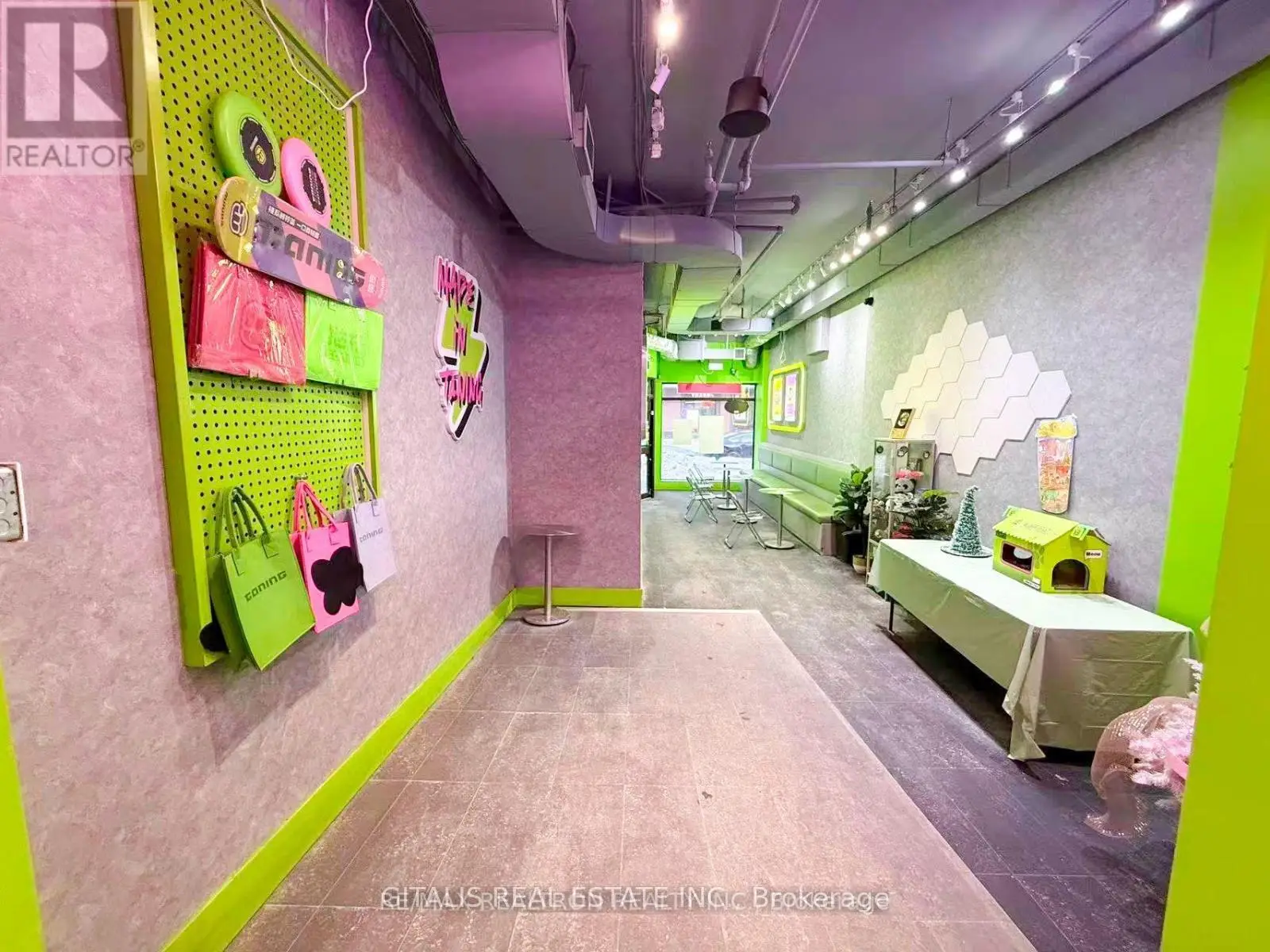 Commercial for lease