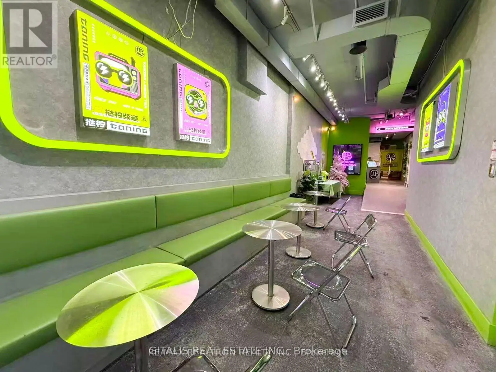 Commercial for lease