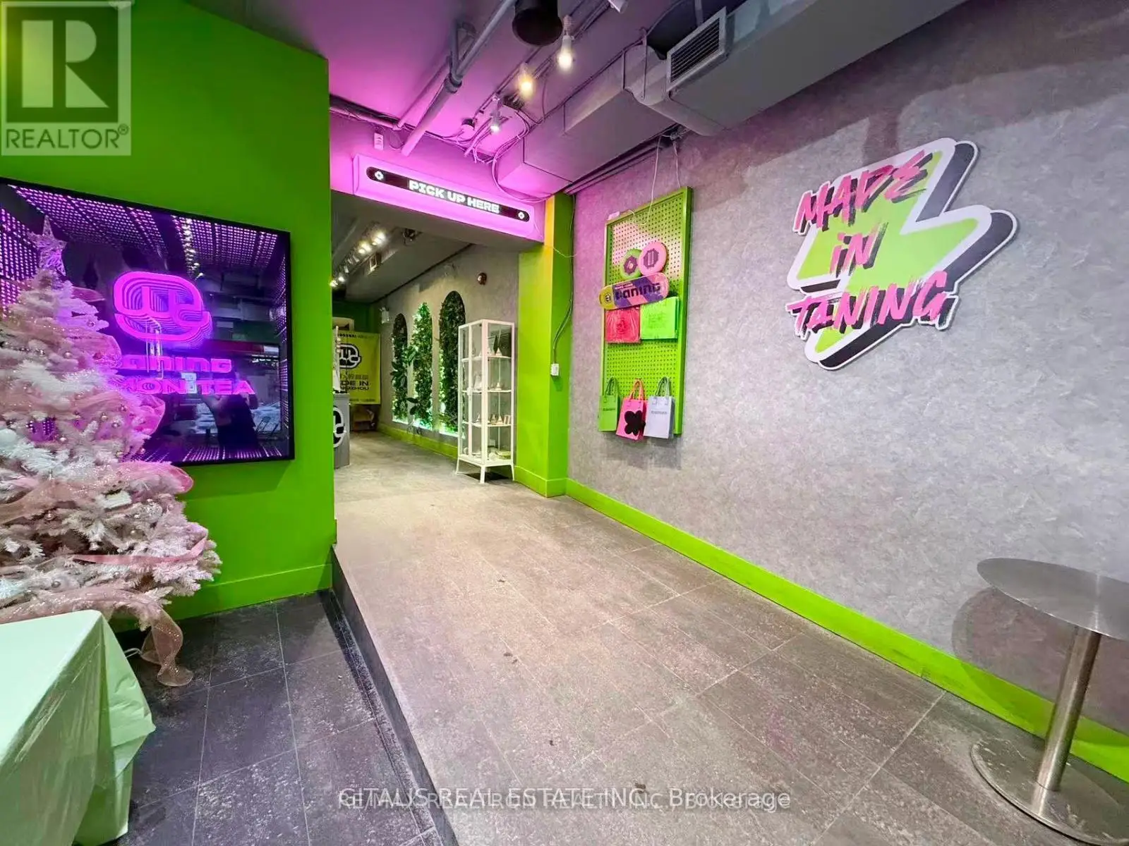 Commercial for lease