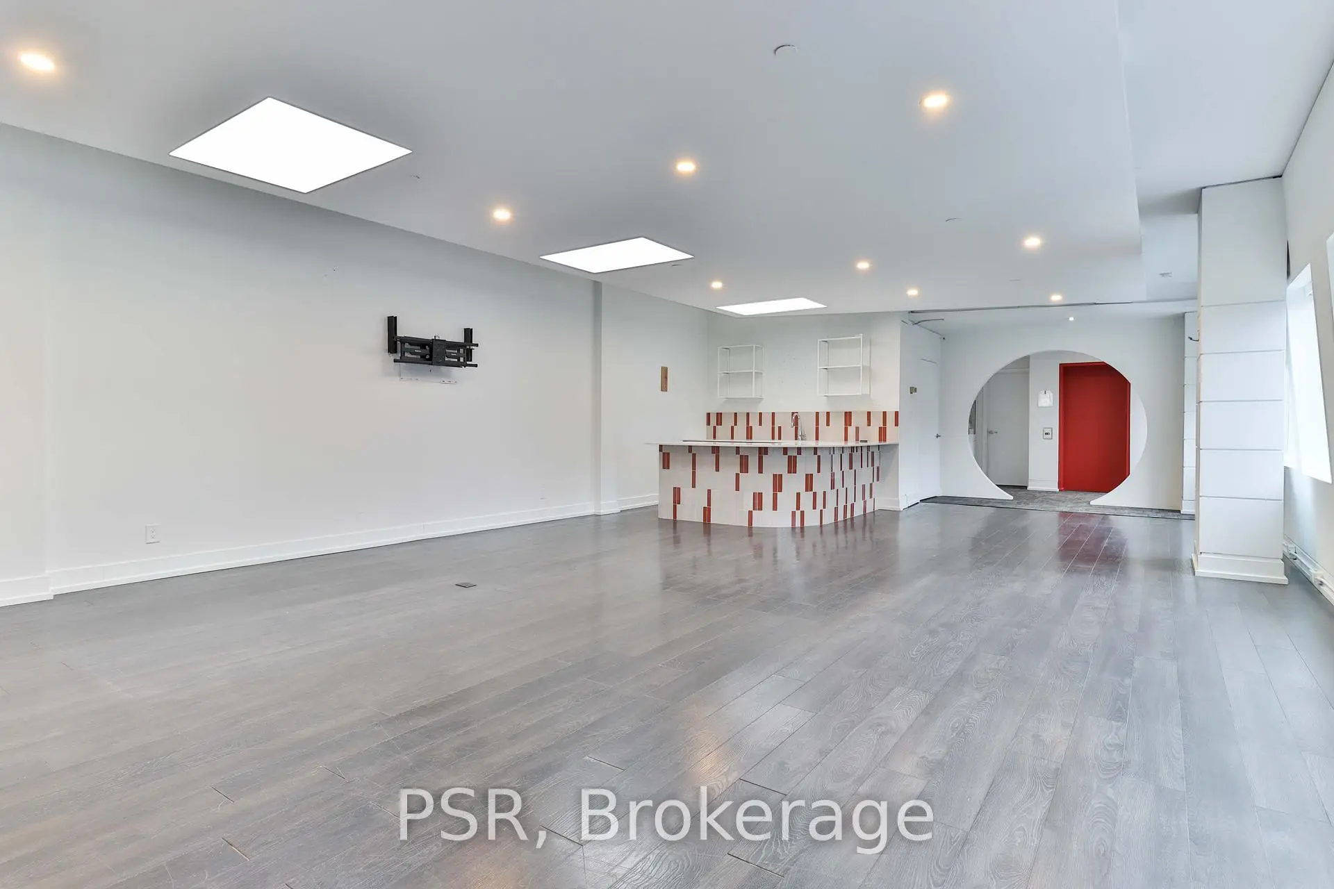 Commercial for lease