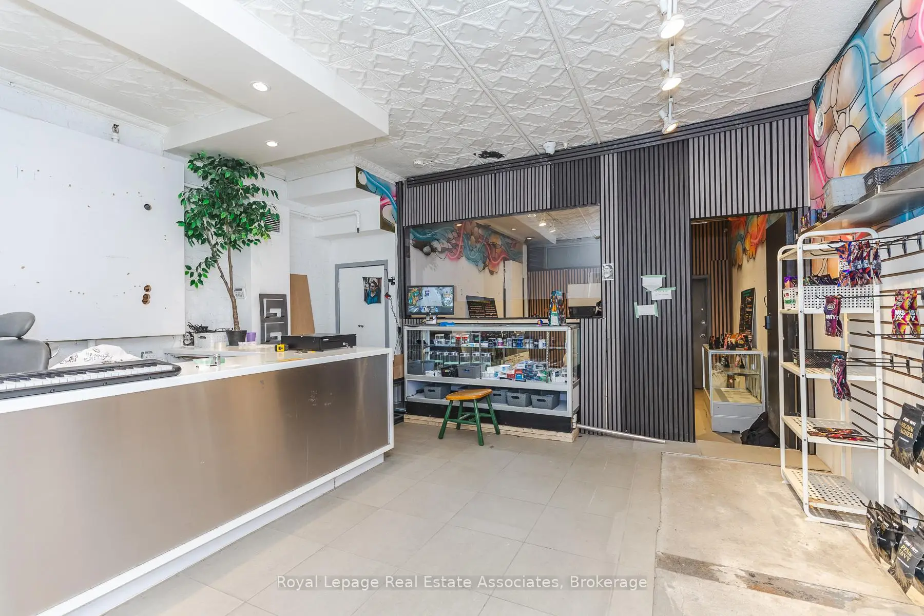 Commercial for lease