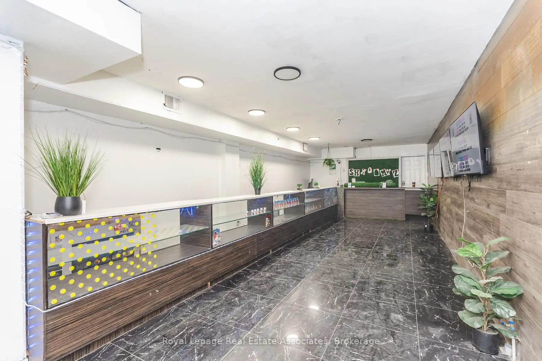 Commercial for lease