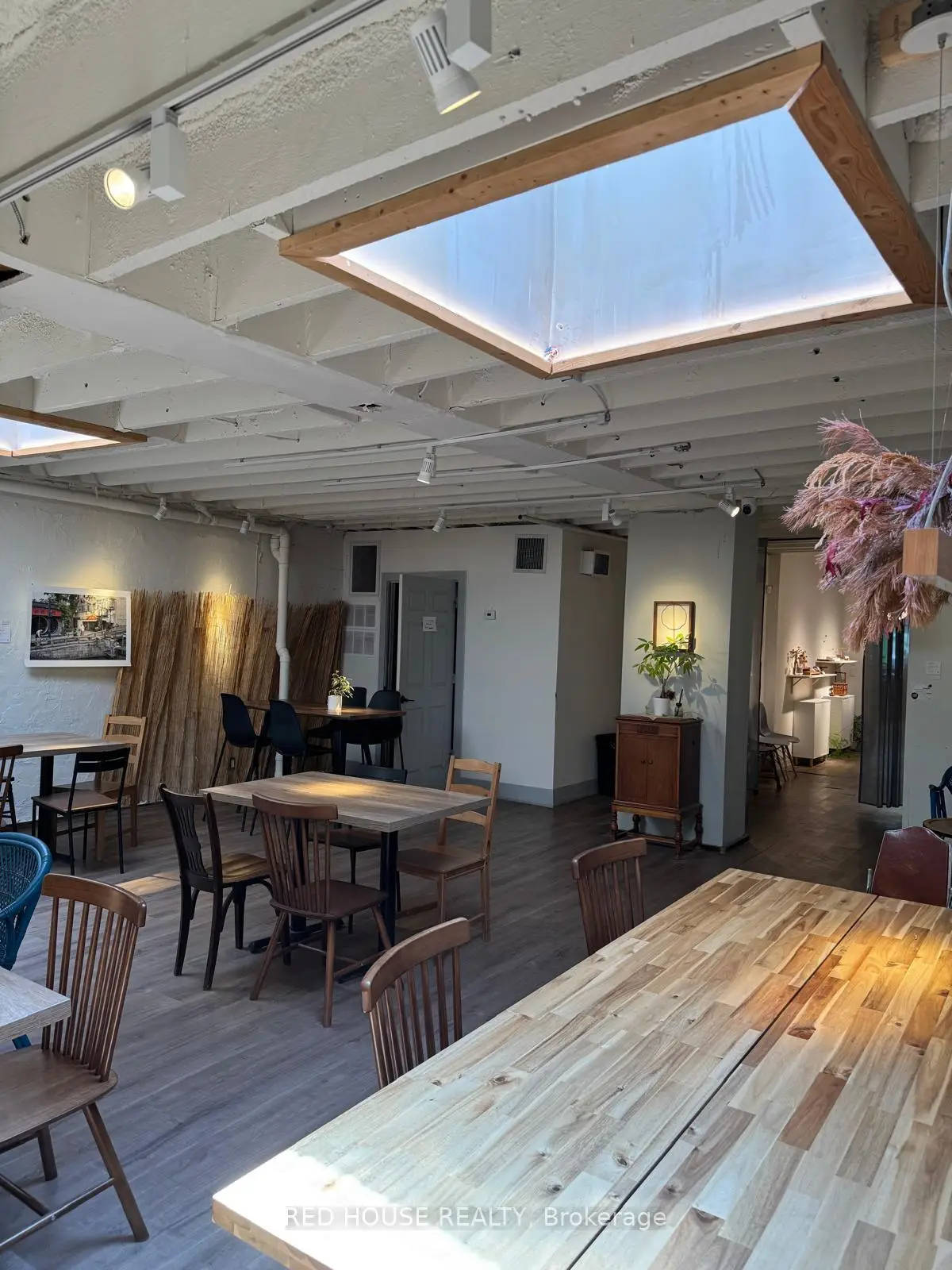 Commercial for lease